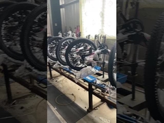 26 pouces 21 vitesses avec tout l'alliage d'aluminium en descente en blanc vélo de couleur vélo de montagne